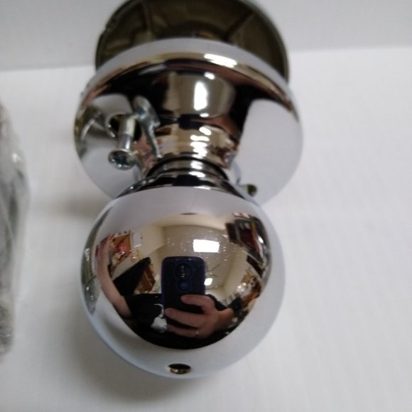 Kwikset Polo Round Privacy Door Knob Chrome - Picture 5 of 13